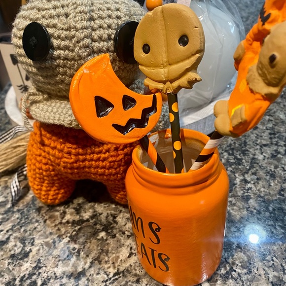 Handmade Sam Trick or Treat. Comes with handmade faux suckers & jar! Adorable! - Picture 3 of 6
